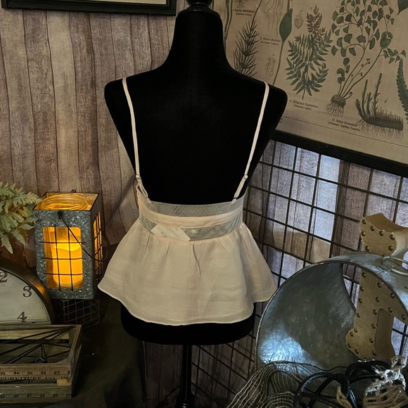 NWT Honey Punch Blush Cropped Cami Size S - Picture 3 of 3